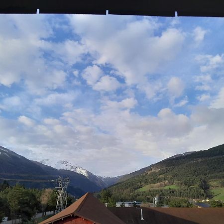 Appartement Refait A Neuf A 10Min De Praloup Barcelonnette Exterior foto